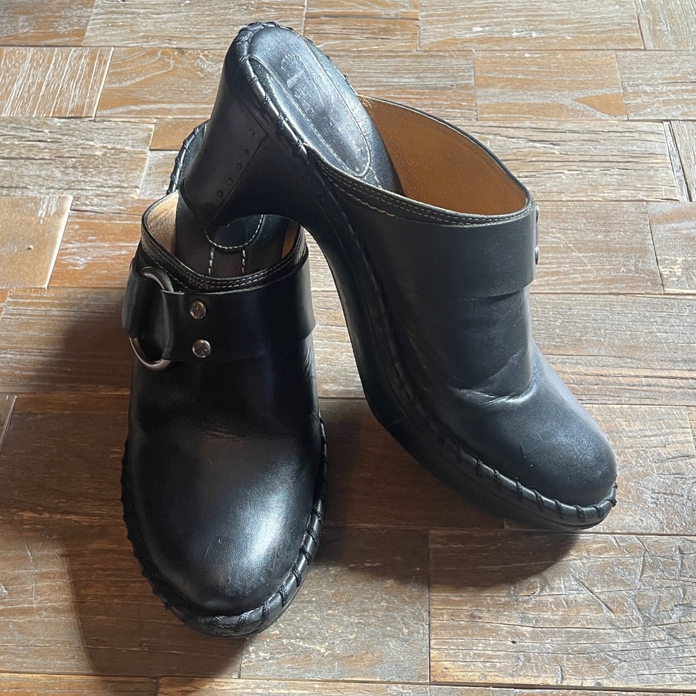 Frye Charlotte 70770 Leather Harness Clogs🖤